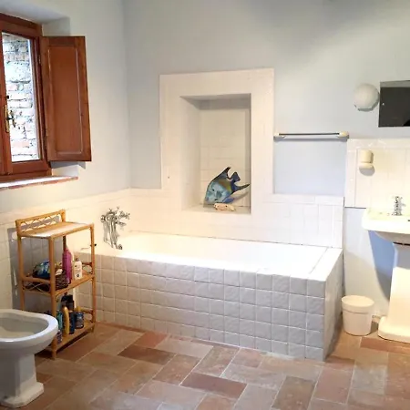 Spacious In With Private Pool And Mountain View