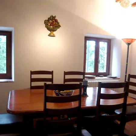Vila Spacious In With Private Pool And Mountain View Barga
